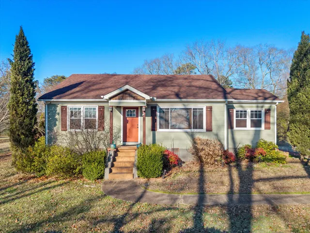 $300,000 | 3913 Peach Road, Chattanooga, TN 37406