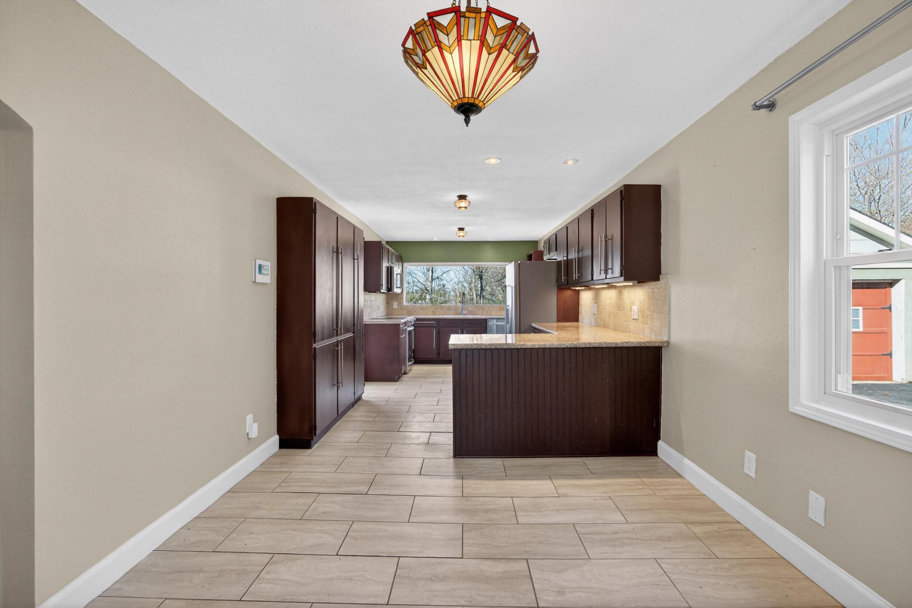 3913 Peach Road Chattanooga, TN 37406 - Photo 15 of 35 15-090A4542
