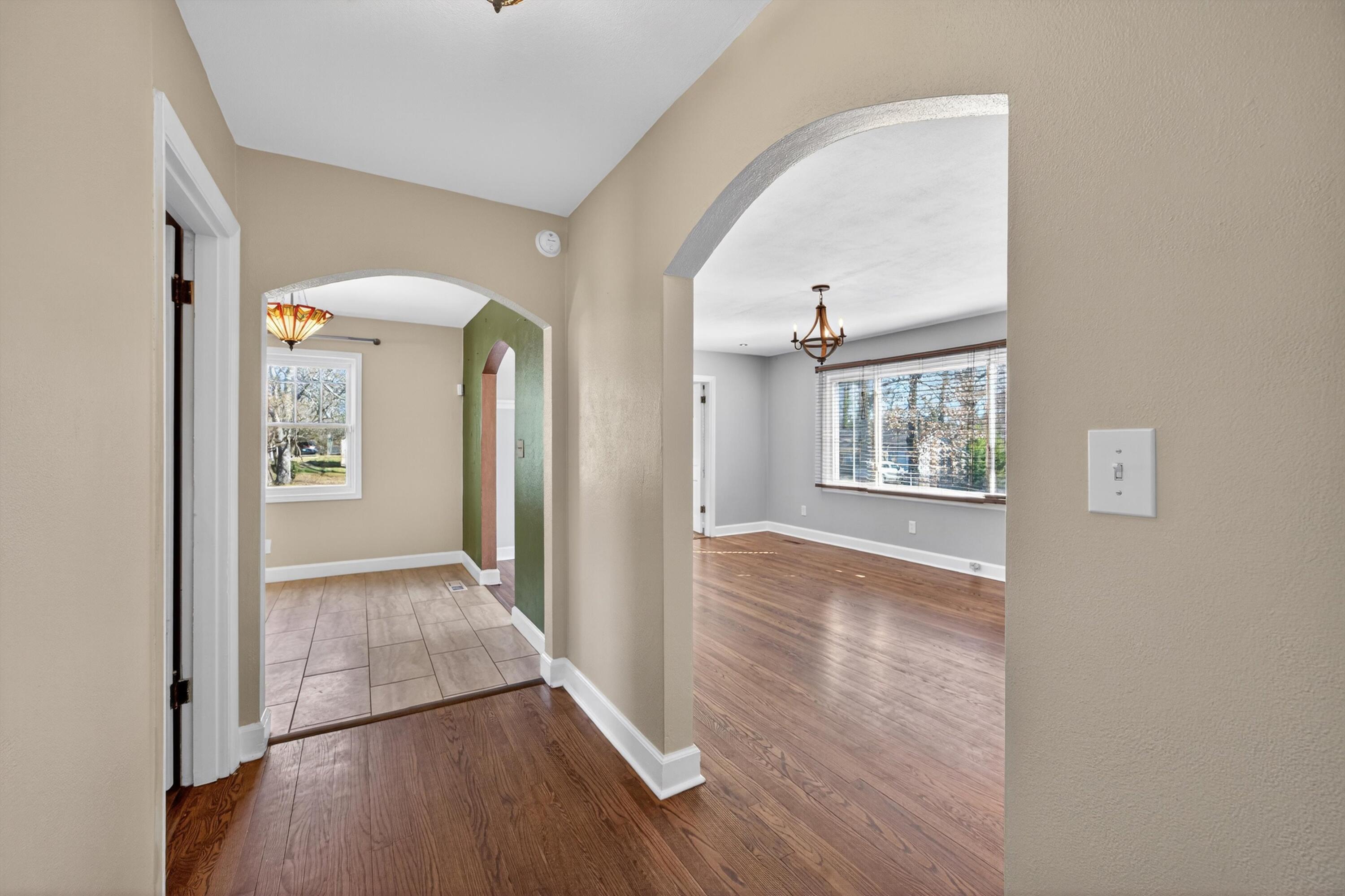 3913 Peach Road Chattanooga, TN 37406 - Photo 19 of 35 19-090A4621