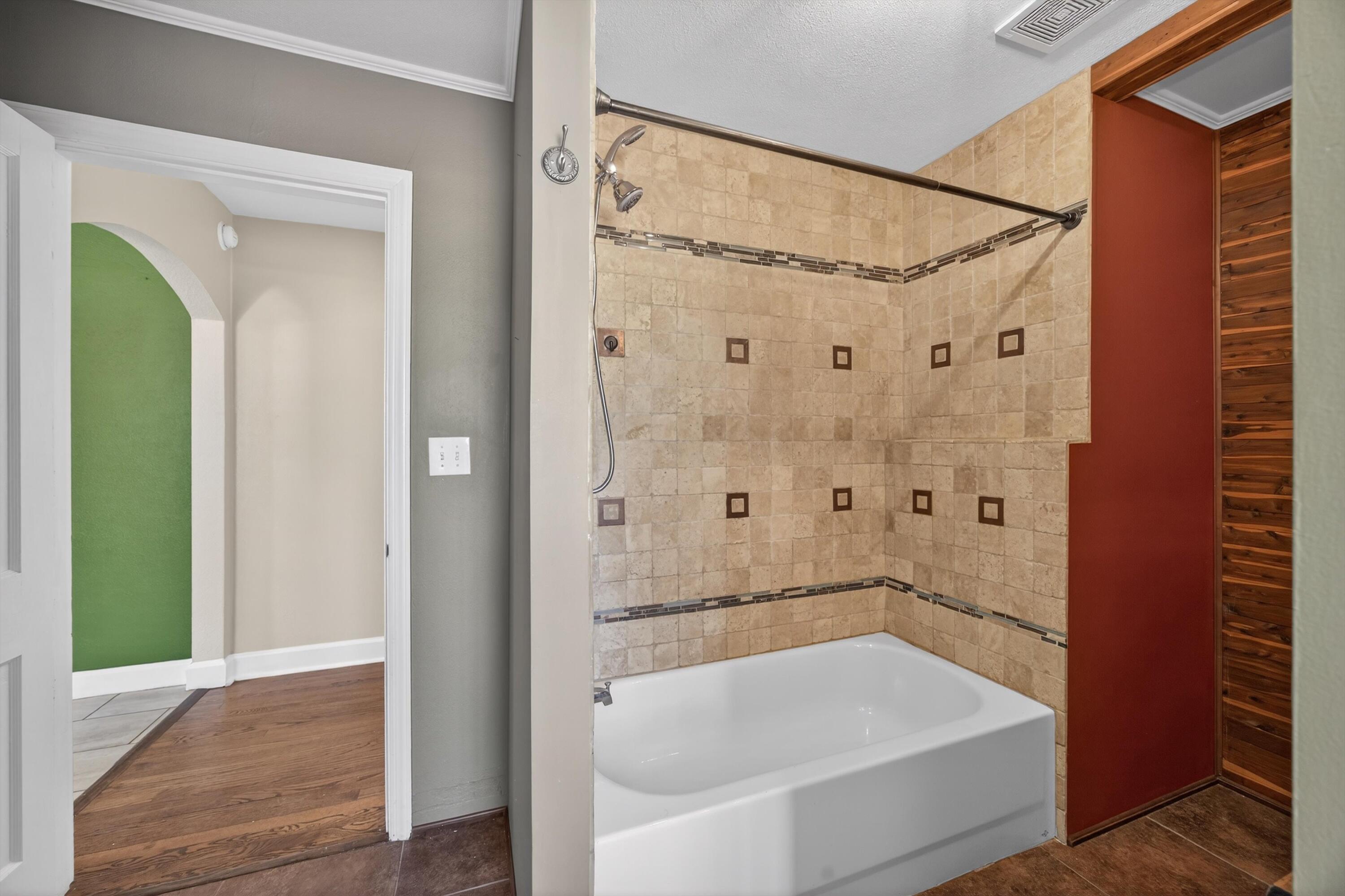 3913 Peach Road Chattanooga, TN 37406 - Photo 26 of 35 26-090A4584