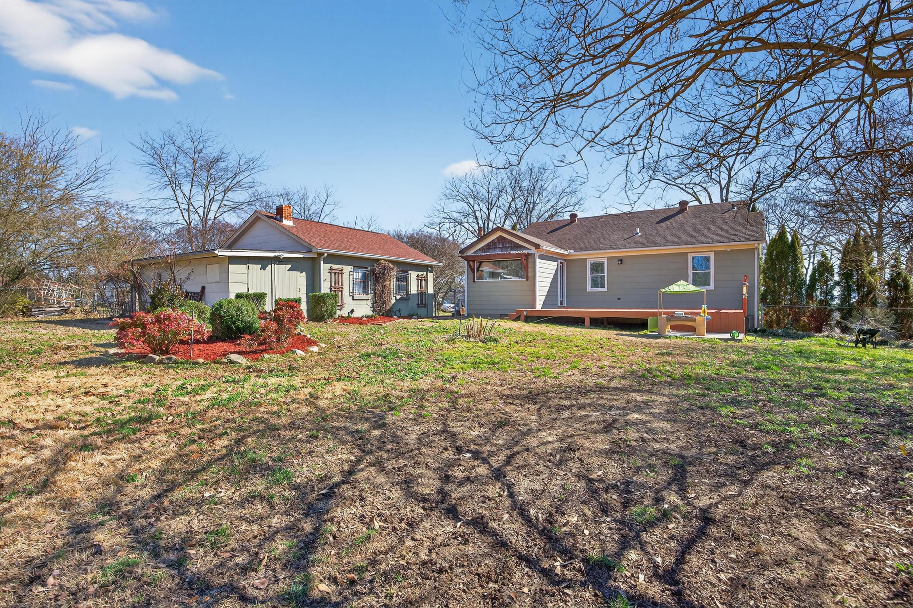 3913 Peach Road Chattanooga, TN 37406 - Photo 33 of 35 33-090A4656