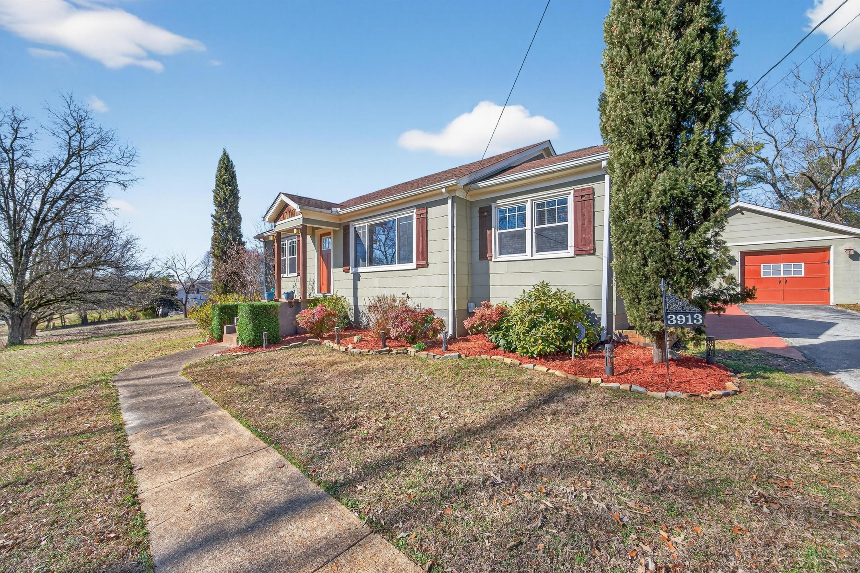 3913 Peach Road Chattanooga, TN 37406 - Photo 9 of 35 09-090A4665
