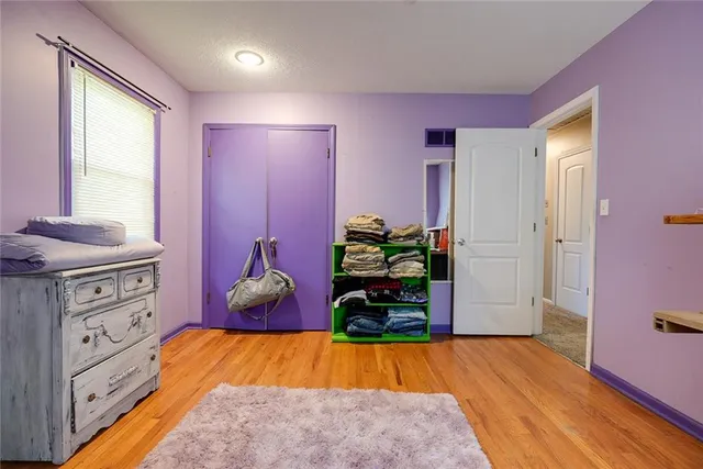 $290,000 | 1331 Southwest Horizon Drive, Blue Springs, MO 64015