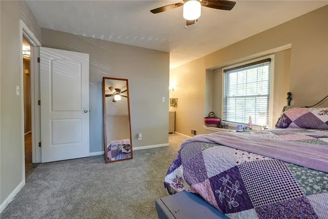 $290,000 | 1331 Southwest Horizon Drive, Blue Springs, MO 64015