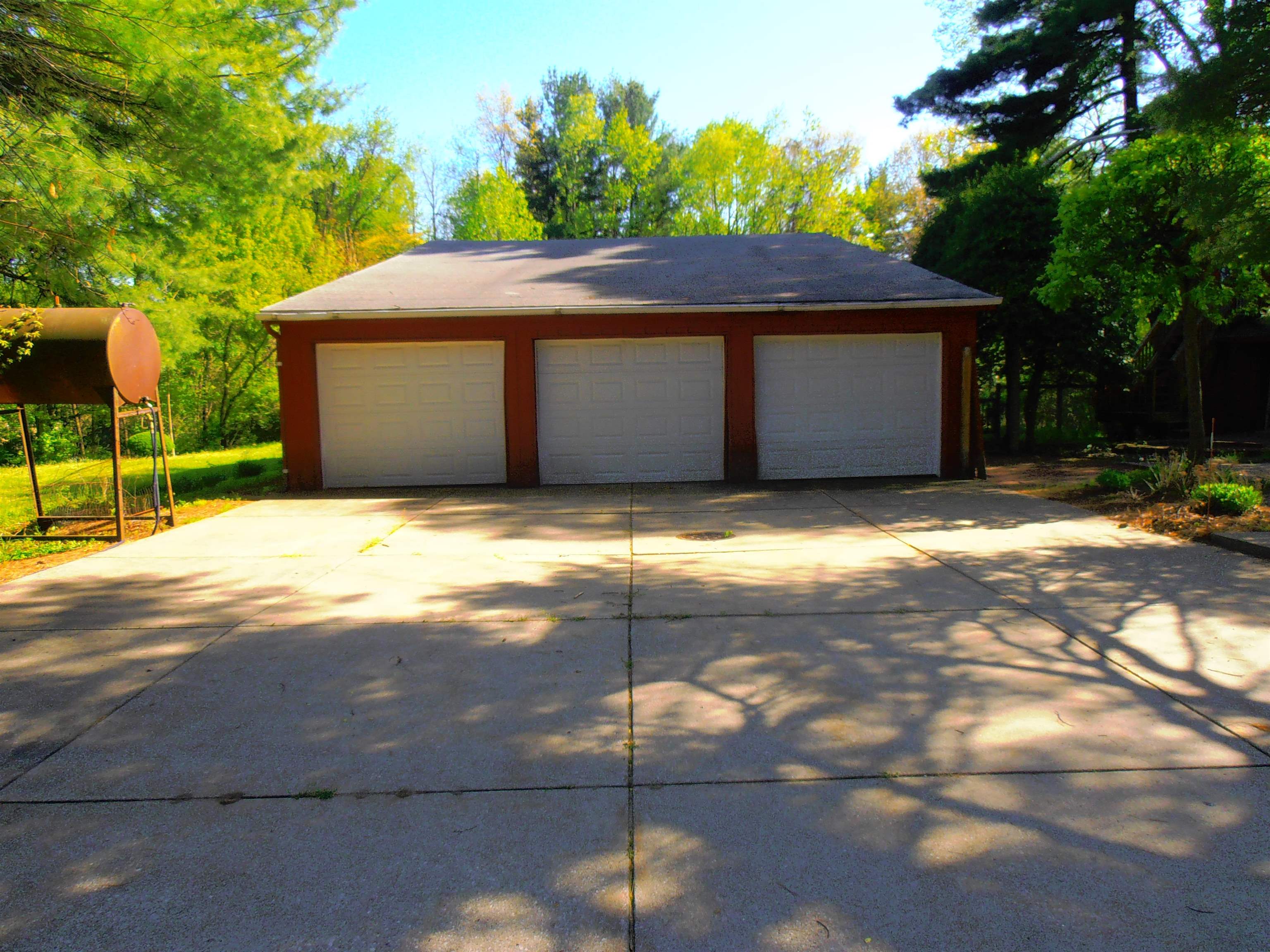 21360 Ireland Road South Bend, IN 46614 - Photo 10 of 12 Gallery Image 10
