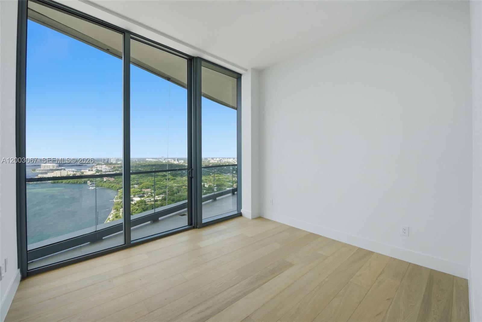 175 Southeast 25th Road, Unit 3302 Miami, FL 33129 - Photo 26 of 86 Gallery Image 26
