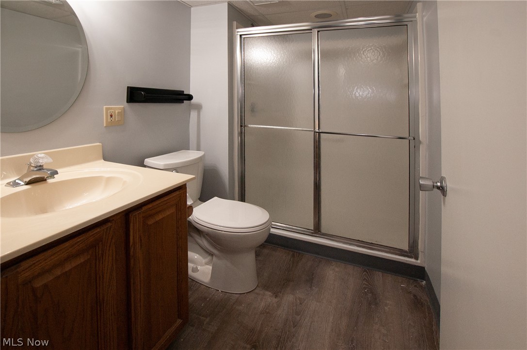 9862 Fair Road Strongsville, OH 44149 - Photo 18 of 21 bathroom 2
