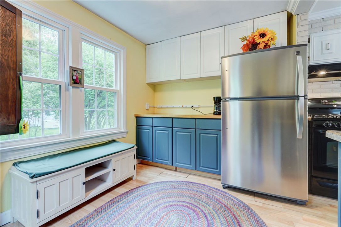 95 Brook Road Pittsford, NY 14534 - Photo 14 of 46
