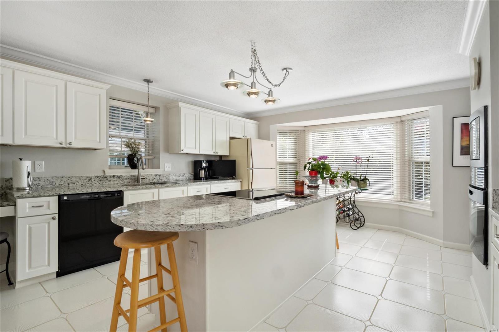 12466 Conway Road St. Louis, MO 63141 - Photo 8 of 33 Gallery Image 8