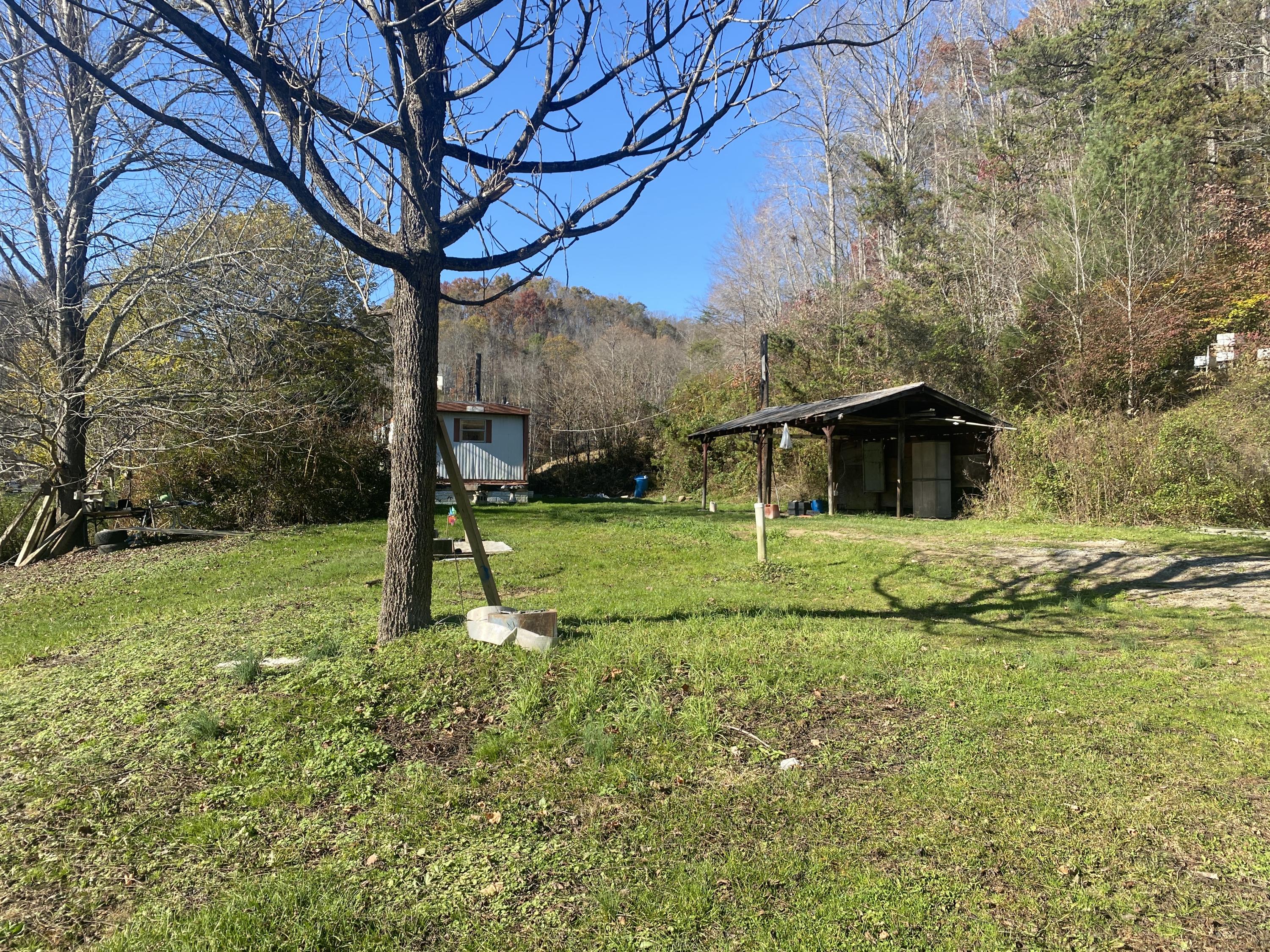 4113 Paige Road Coeburn, VA 24230 - Photo 5 of 6 DCC45412-B7D2-42C7-BE73-9CC5614127D8