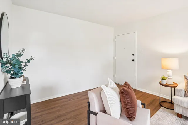 $275,000 | 12201 Braxfield Court, Unit 13, Rockville, MD 20852