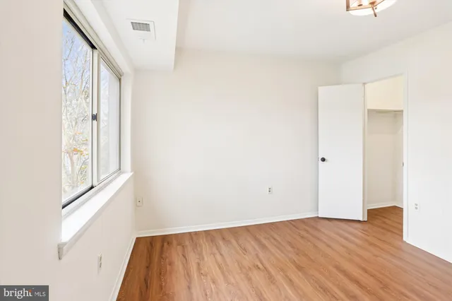 $275,000 | 12201 Braxfield Court, Unit 13, Rockville, MD 20852