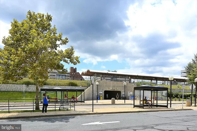 $275,000 | 12201 Braxfield Court, Unit 13, Rockville, MD 20852