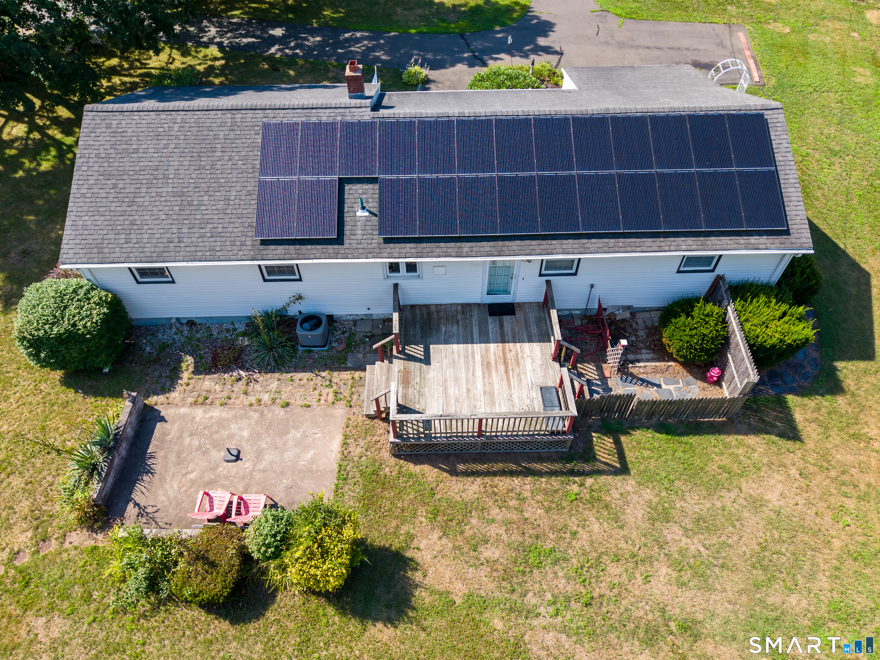 176 Clintonville Road North Haven, CT 06473 - Photo 8 of 38