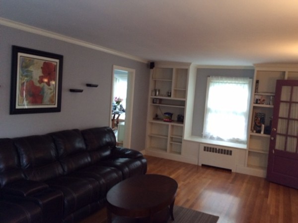 8 Rexhame Road Worcester, MA 01606 - Photo 9 of 20