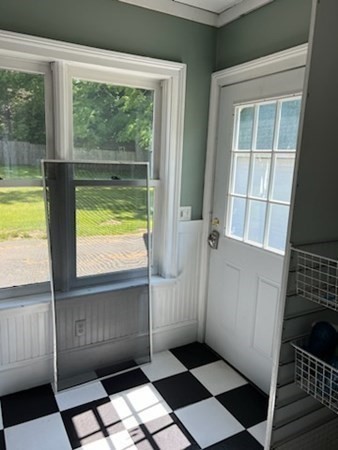 29 Hazel Avenue Amherst, MA 01002 - Photo 22 of 28 Gallery Image 22