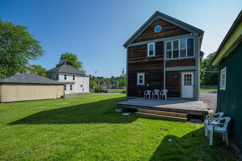29 Hazel Avenue Amherst, MA 01002 - Photo 4 of 28 Gallery Image 4
