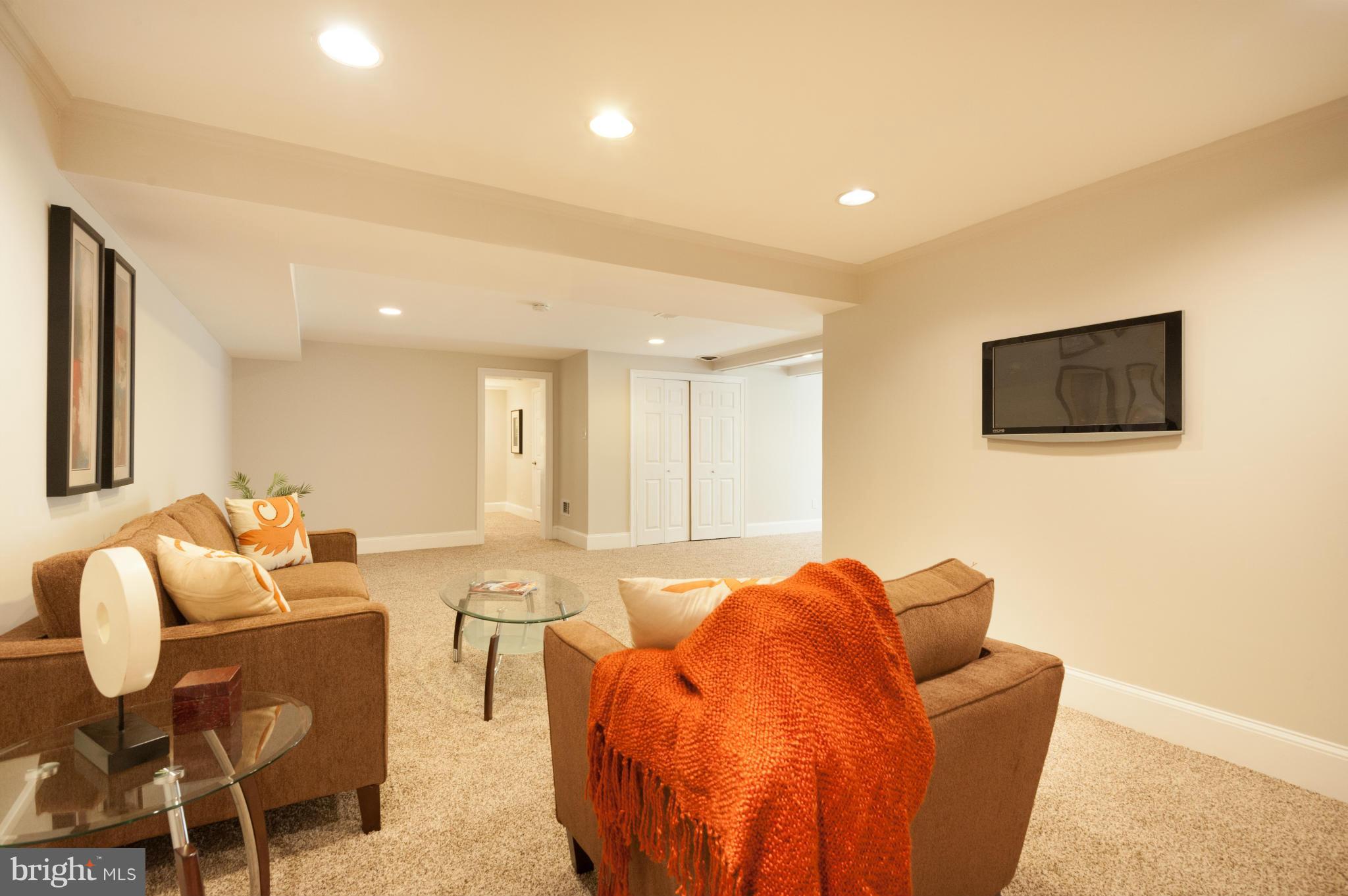 9435 Curran Road Silver Spring, MD 20901 - Photo 27 of 30 Basement