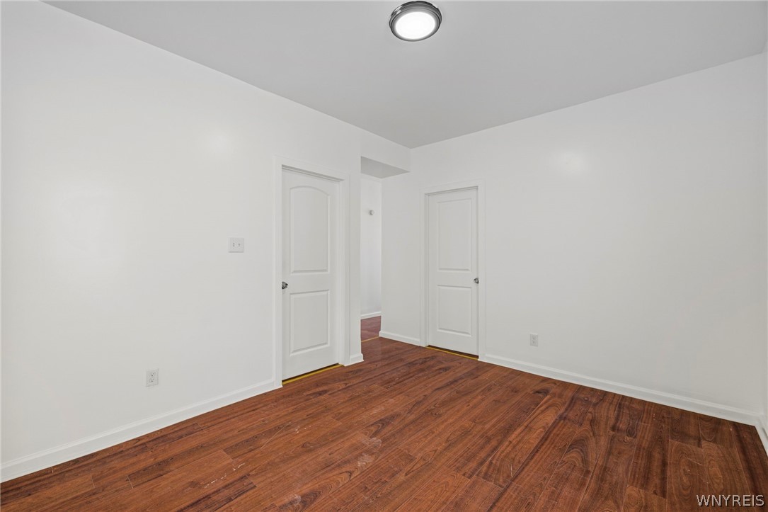 119 Edna Place Buffalo, NY 14209 - Photo 5 of 35