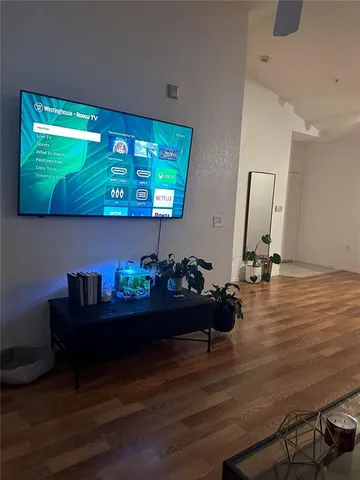 a kitchen that has a lot of cabinets