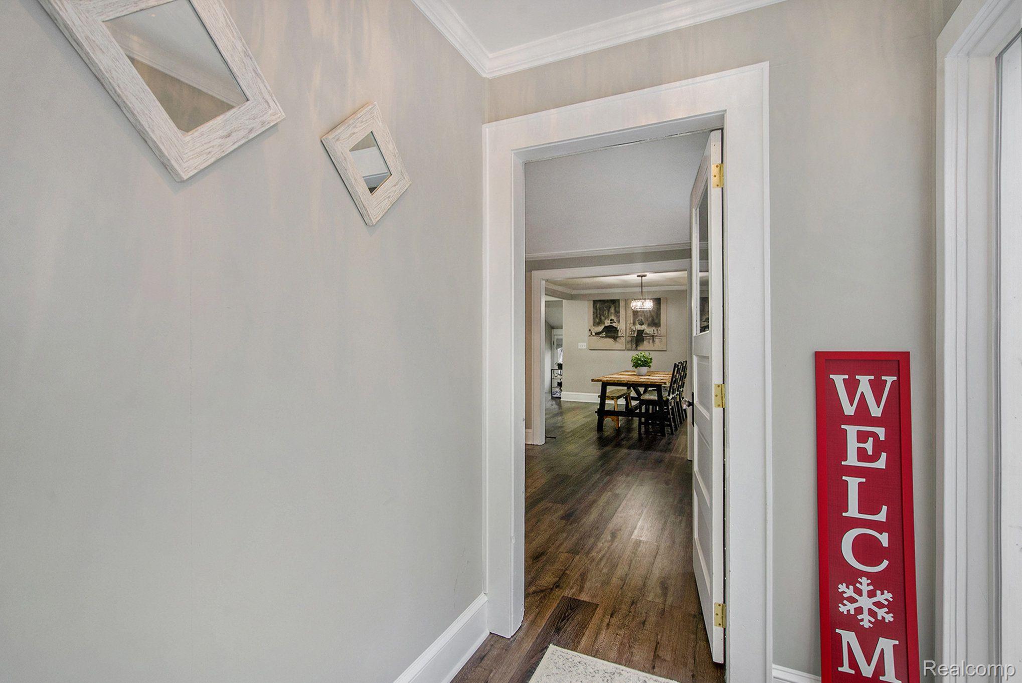 1770 North Maple Road Ann Arbor, MI 48103 - Photo 5 of 37 Gallery Image 5