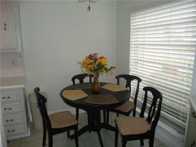 8693 Boca Drive Boca Raton, FL 33433 - Photo 4 of 12 20130324175234669972000000-o