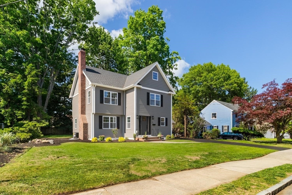71 Converse Street Wakefield, MA 01880 - Photo 3 of 38