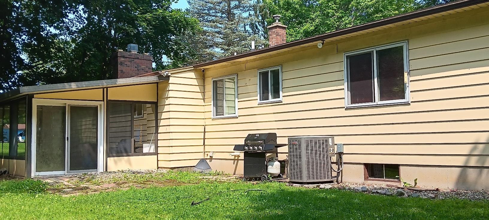9441 Coldwater Road Flushing, MI 48433 - Photo 50 of 54