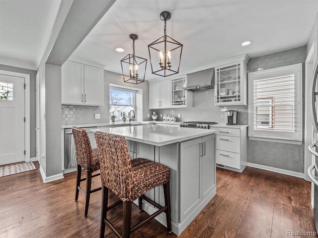812 Cambridge Road Berkley, MI 48072 - Photo 10 of 32 Gallery Image 10