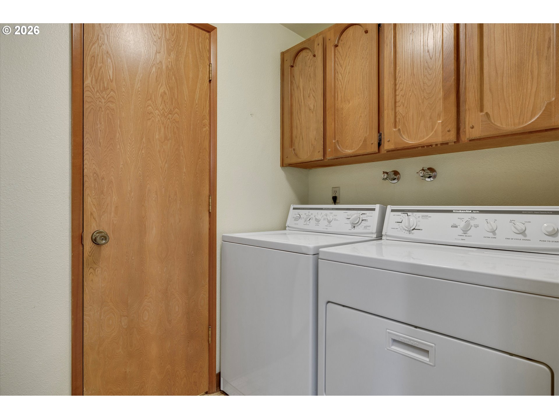 13098 Donald Road Northeast Aurora, OR 97002 - Photo 17 of 27 Laundry