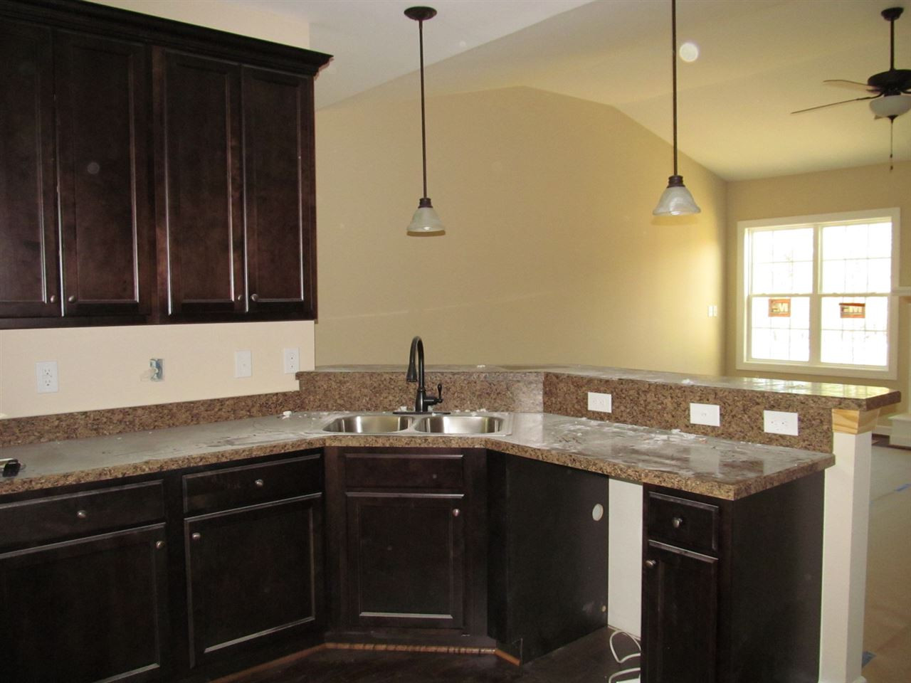 17 Savannah Ridge Court Angier, NC 27501 - Photo 8 of 24 Kitchen