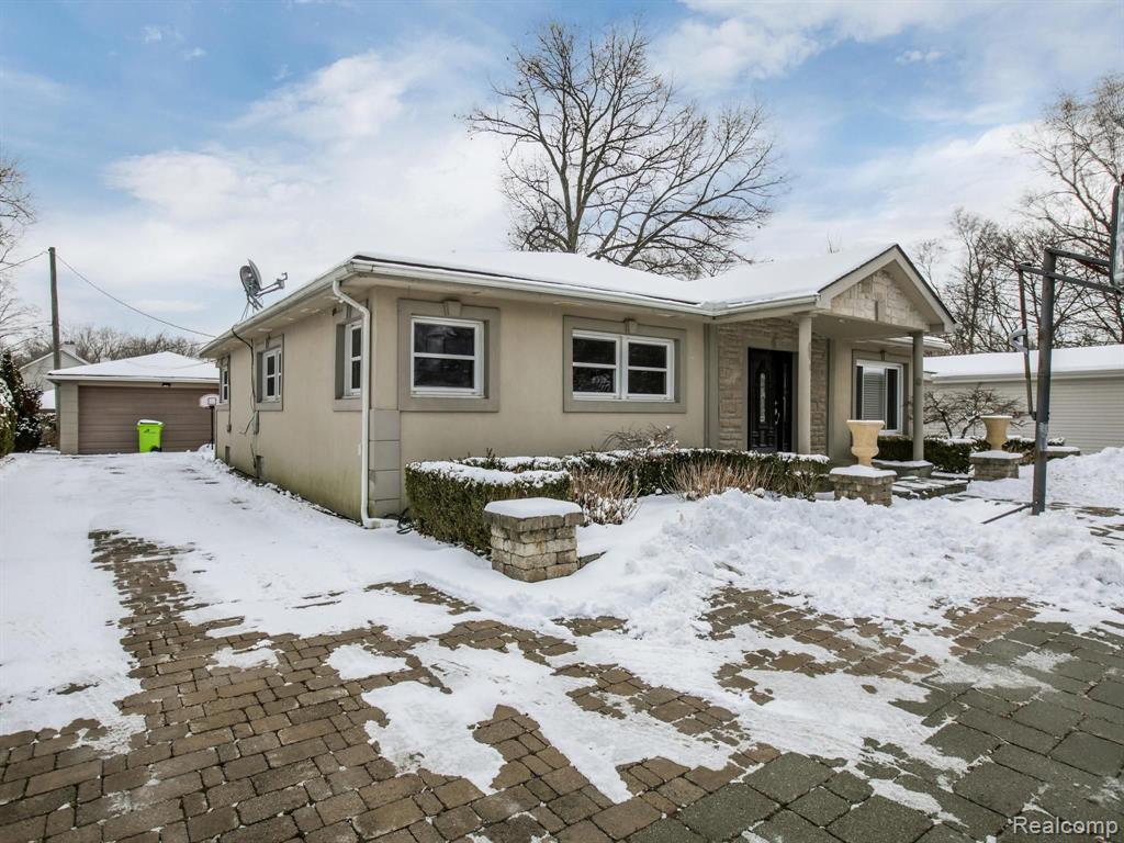 2541 Middlebelt Road West Bloomfield, MI 48324 - Photo 28 of 35