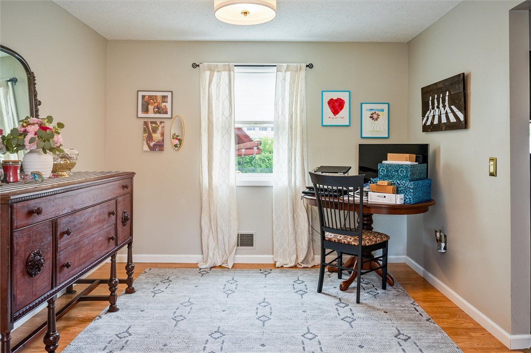 20 Fraser Drive Parma, NY 14468 - Photo 15 of 31