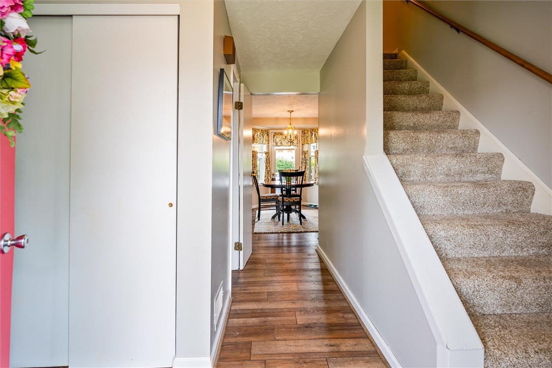 20 Fraser Drive Parma, NY 14468 - Photo 5 of 31