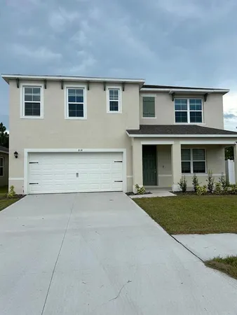 $329,000 | 814 Sun Burst Road, Winter Haven, FL 33880