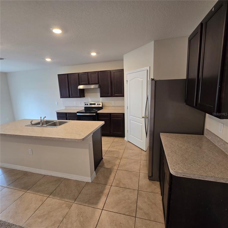 814 Sun Burst Road Winter Haven, FL 33880 - Photo 9 of 48