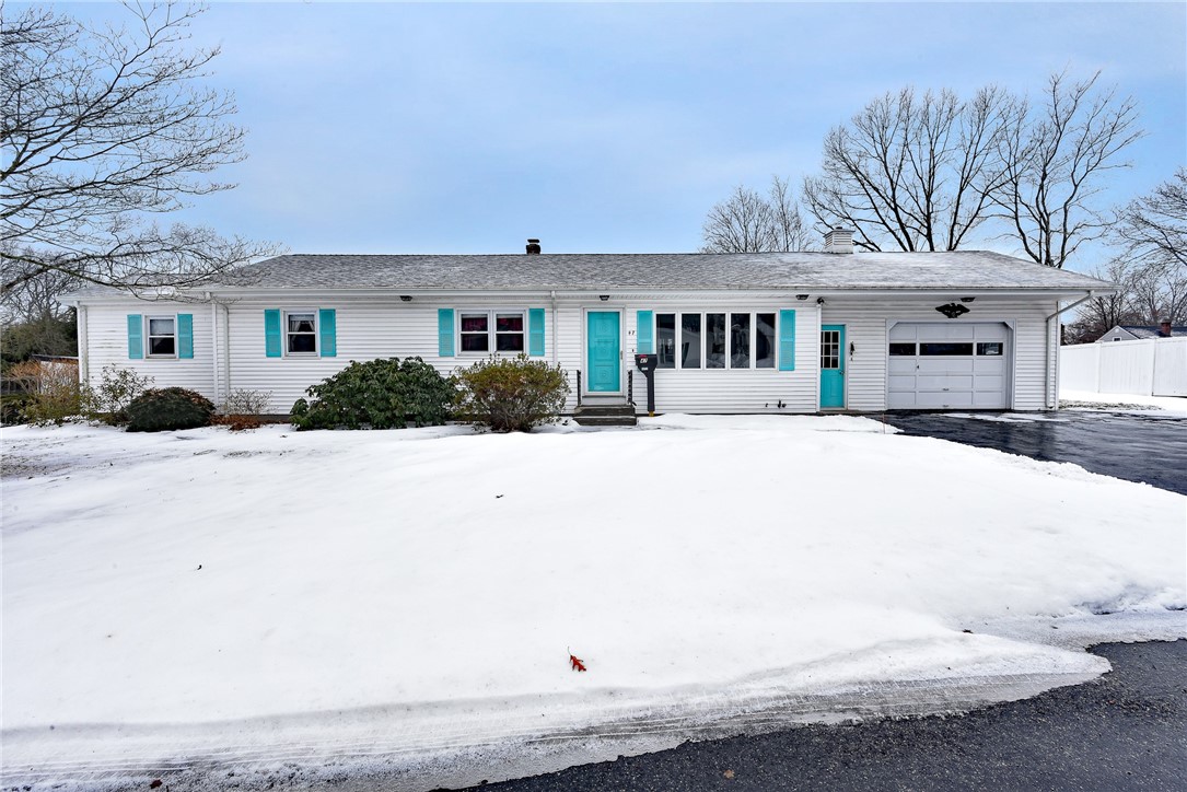 47 David Street Cumberland, RI 02864 - Photo 1 of 26 Gallery Image 1