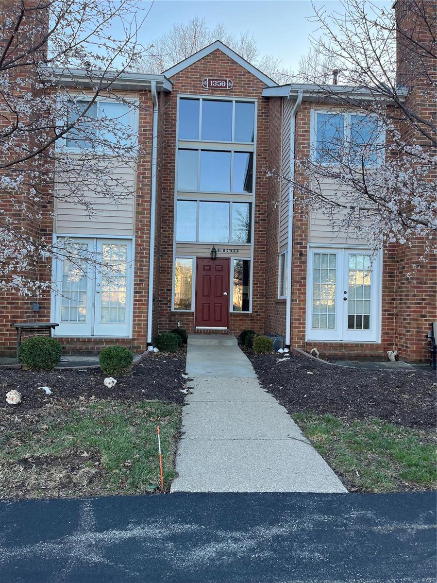 1356 Holgate Drive, Unit G2 Ballwin, MO 63021 - Photo 1 of 31