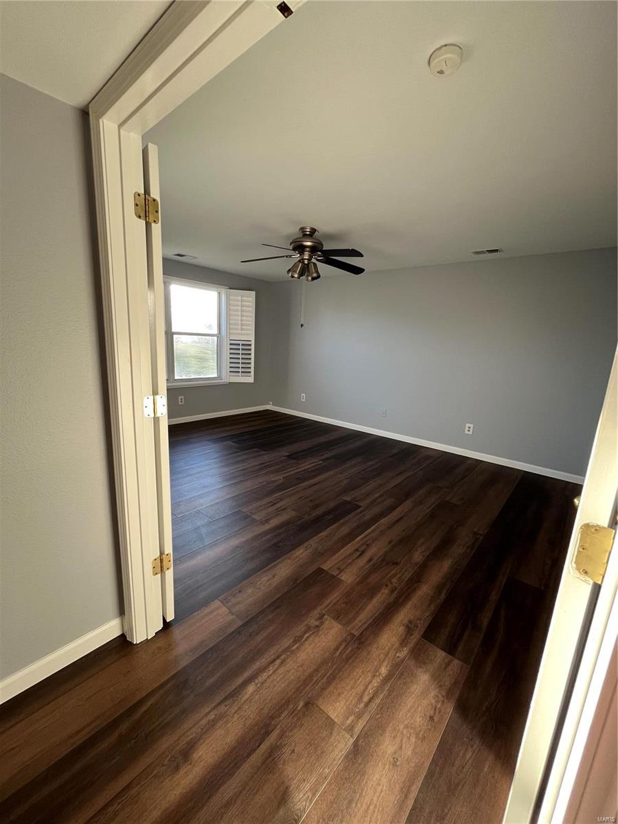 1356 Holgate Drive, Unit G2 Ballwin, MO 63021 - Photo 18 of 31