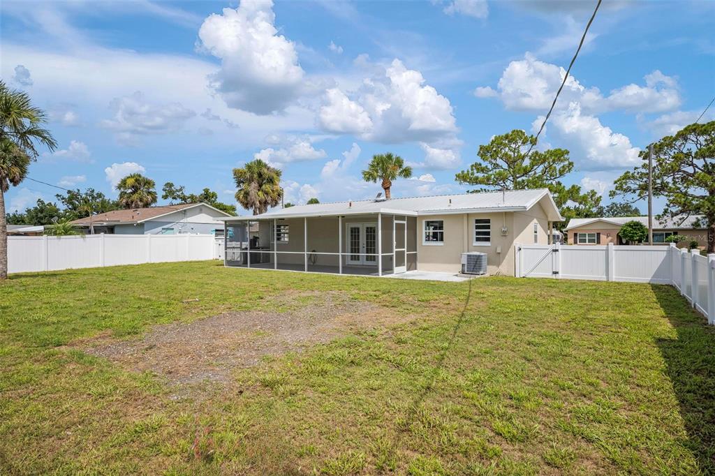 609 Carmel Road Venice, FL 34293 - Photo 15 of 16 Gallery Image 15