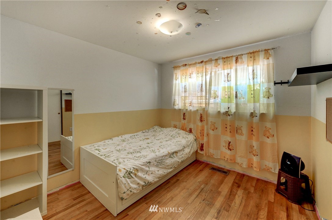 11909 Southeast 167th Street Renton, WA 98058 - Photo 11 of 15