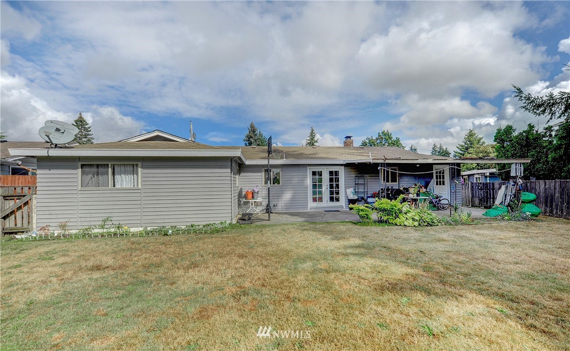 11909 Southeast 167th Street Renton, WA 98058 - Photo 15 of 15