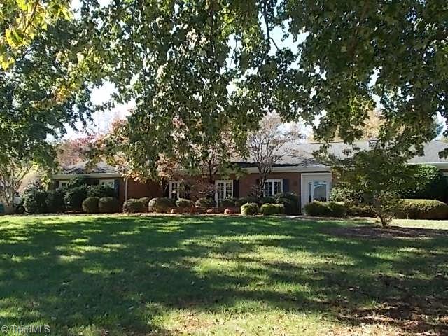 984 Bryanplace Road Winston-Salem, NC 27104 - Photo 2 of 27