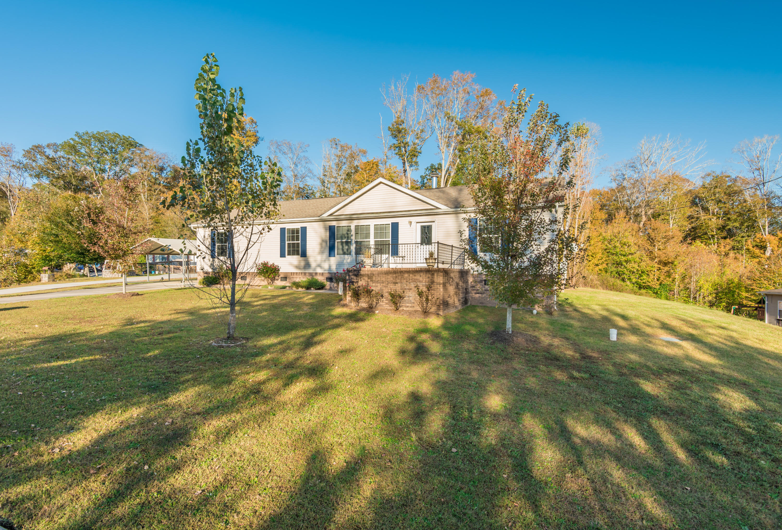 226 Loggers Lane Clinton, TN 37716 - Photo 1 of 34 226LoggersLn-33