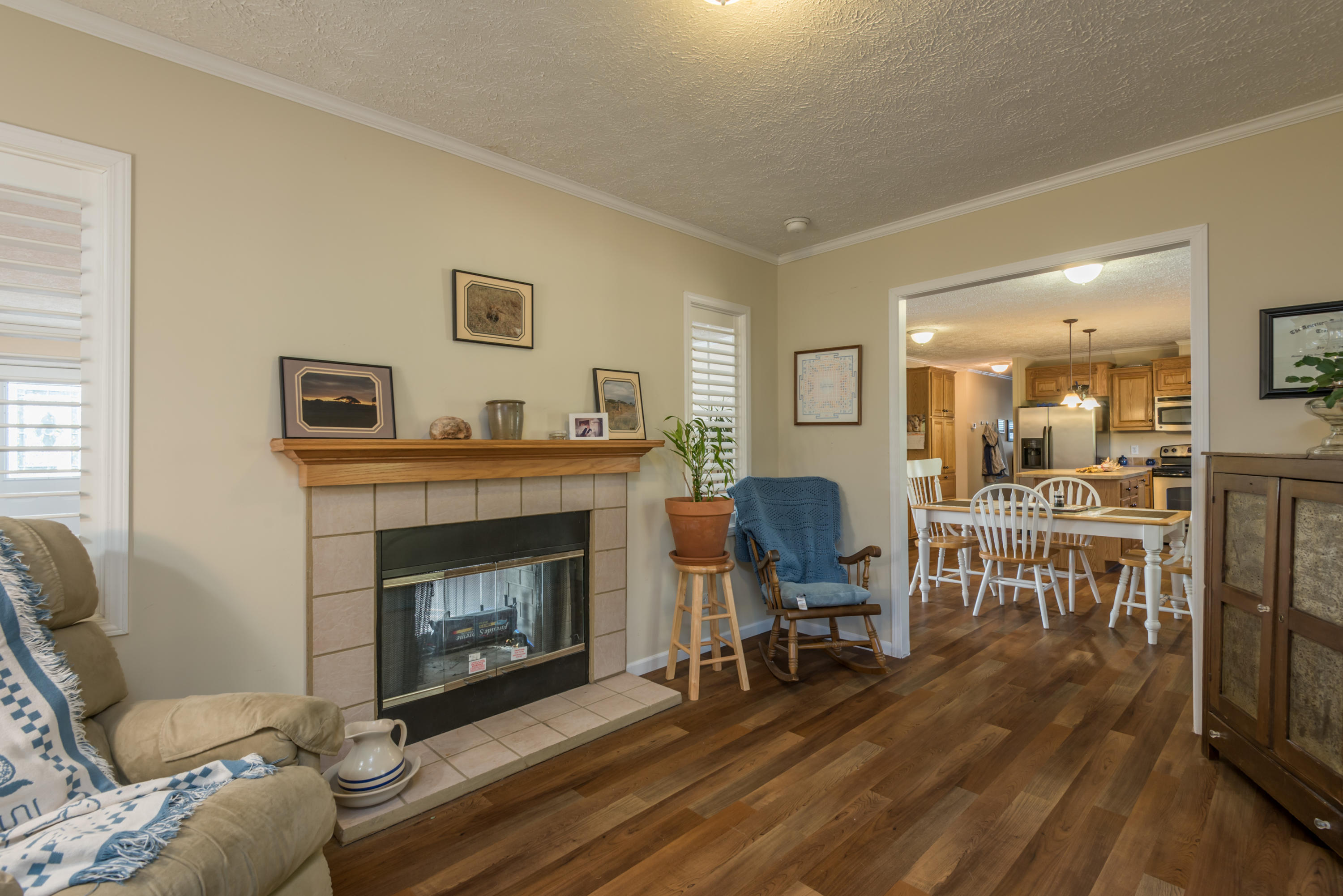 226 Loggers Lane Clinton, TN 37716 - Photo 15 of 34 226LoggersLn-12