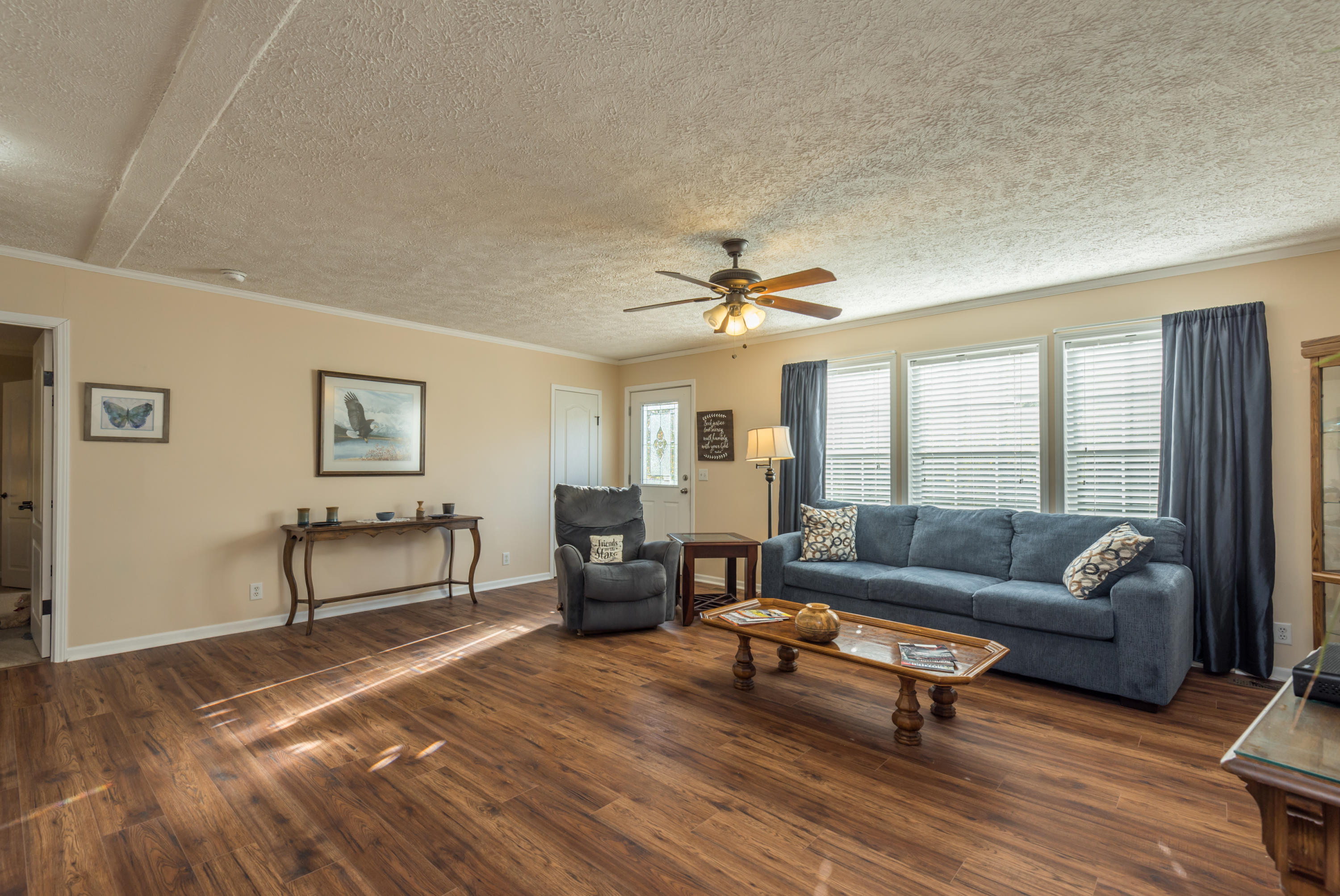226 Loggers Lane Clinton, TN 37716 - Photo 6 of 34 226LoggersLn-3
