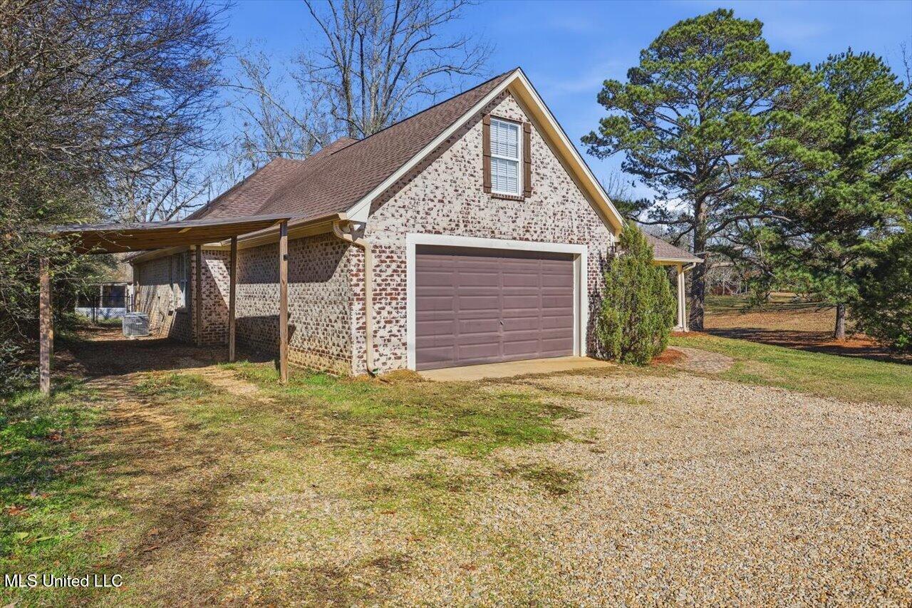 2244 Florence-Byram Road Florence, MS 39073 - Photo 11 of 39 03-2244 Florence-Byram Rd _ Home Tours M