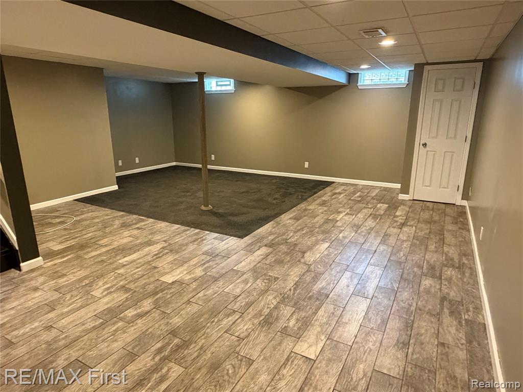 2830 Hessel Avenue Rochester Hills, MI 48307 - Photo 19 of 27