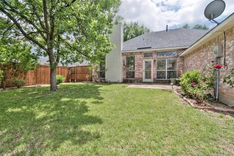 $2,350 | 11308 Amber Valley Drive, Frisco, TX 75035