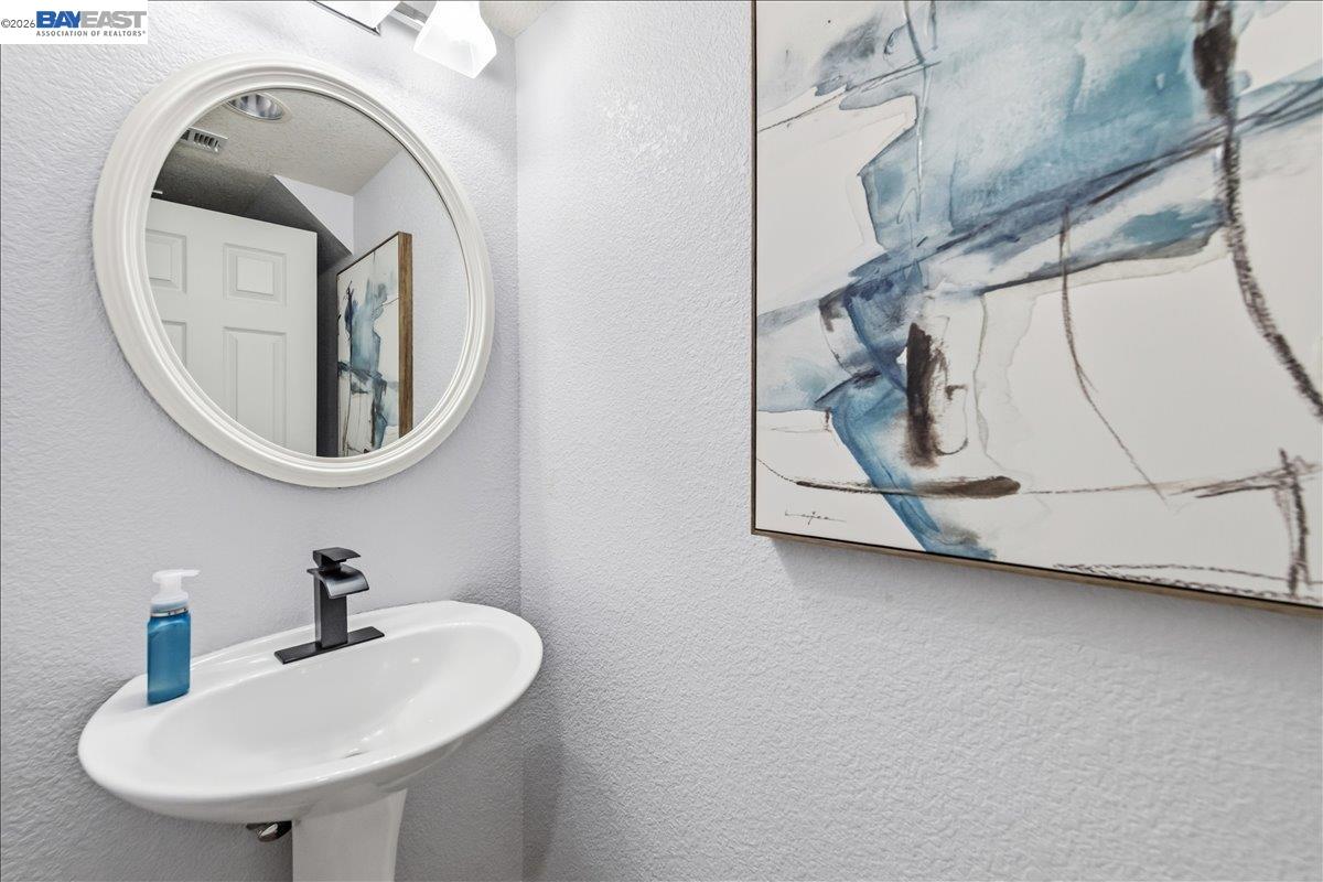 4708 Finch Way Dublin, CA 94568 - Photo 16 of 47